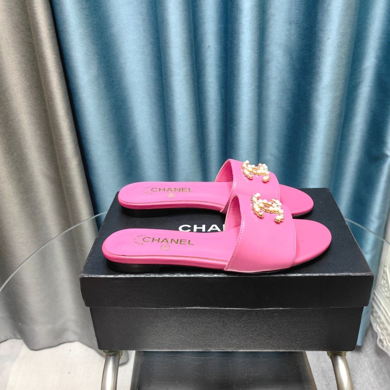 Ch*el slippers